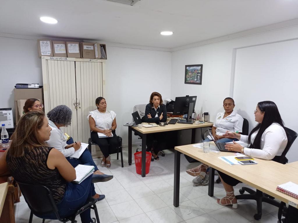 Corvivienda y Afinia coordinan actividades de procesos formativos con la comunidad de Ciudadela de La Paz

